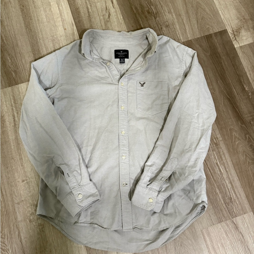 American Eagle Outfitters Light Gray Button Down Shirt